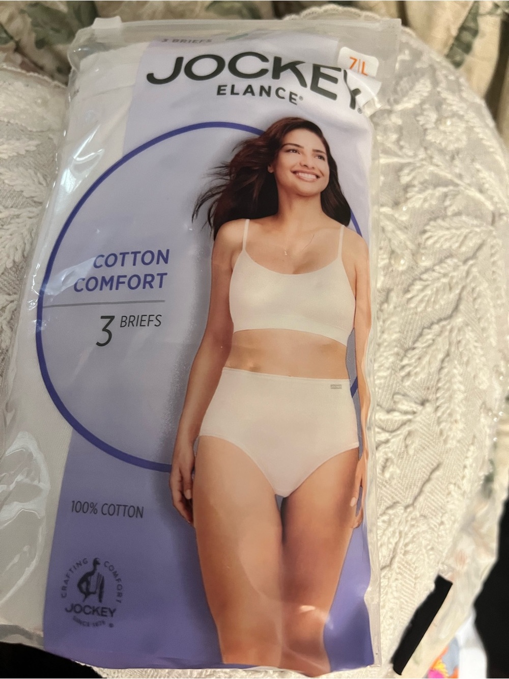 Jockey Elance Women's Cotton Comfort Briefs - White- *Packaged never opened.